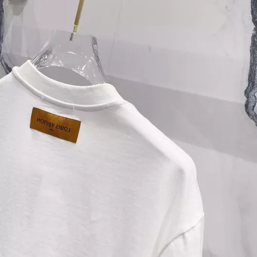 Replica Louis Vuitton LV T-Shirts Short Sleeved For Unisex #1303545 $45.00 USD for Wholesale