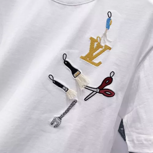 Replica Louis Vuitton LV T-Shirts Short Sleeved For Unisex #1303545 $45.00 USD for Wholesale