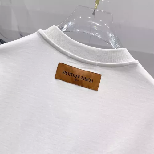 Replica Louis Vuitton LV T-Shirts Short Sleeved For Unisex #1303545 $45.00 USD for Wholesale