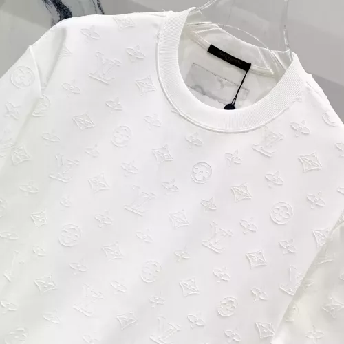 Replica Louis Vuitton LV T-Shirts Short Sleeved For Unisex #1303576 $48.00 USD for Wholesale