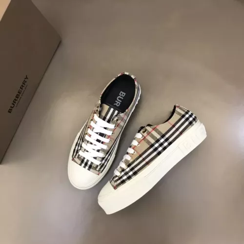 Replica Burberry Casual Shoes For Men #1303577 $76.00 USD for Wholesale