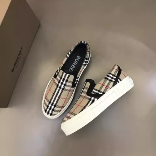 Cheap Burberry Casual Shoes For Men #1303582, $$76.00 USD On Burberry Casual Shoes