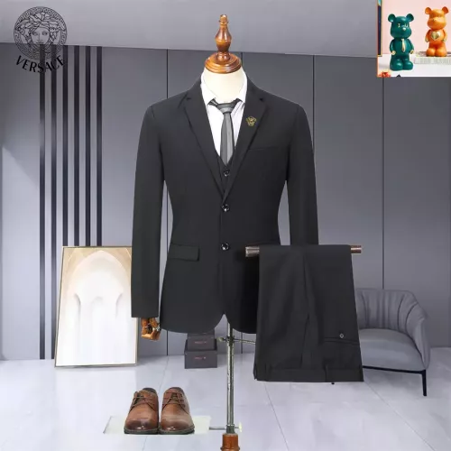 Cheap Versace Tracksuits Long Sleeved For Men #1306611, $$92.00 USD On Versace Tracksuits