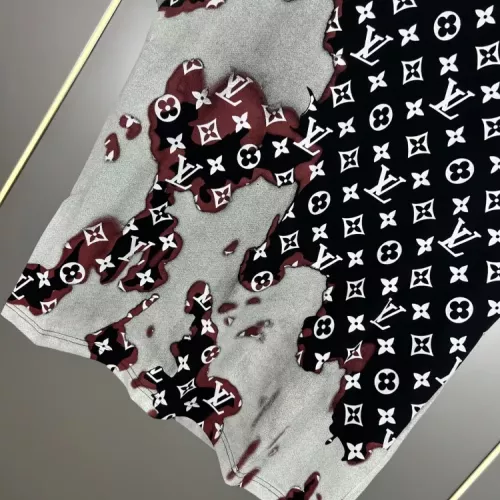 Replica Louis Vuitton LV T-Shirts Short Sleeved For Unisex #1317687 $45.00 USD for Wholesale