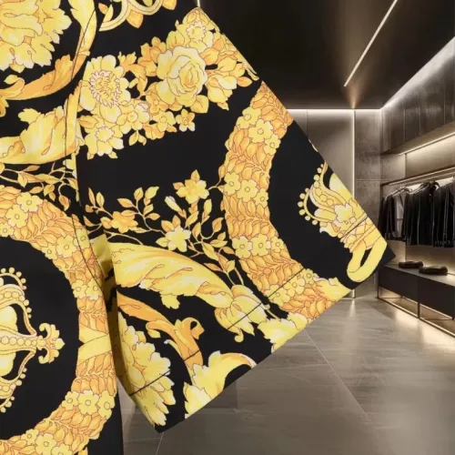 Replica Versace Shirts Short Sleeved For Unisex #1319582 $60.00 USD for Wholesale