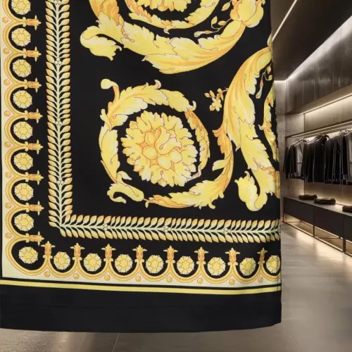 Replica Versace Shirts Short Sleeved For Unisex #1319582 $60.00 USD for Wholesale