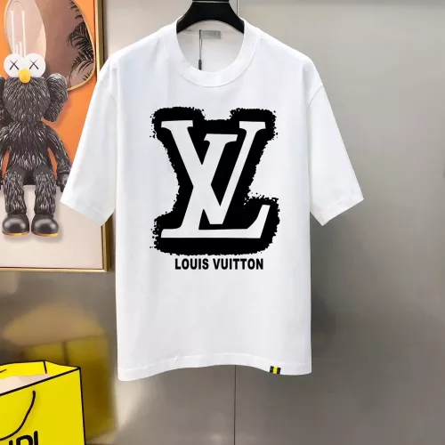 Cheap Louis Vuitton LV T-Shirts Short Sleeved For Men #1321820, $$40.00 USD On Louis Vuitton LV T-Shirts
