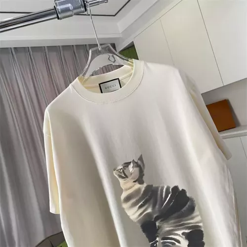 Replica Gucci T-Shirts Short Sleeved For Unisex #1322136 $42.00 USD for Wholesale