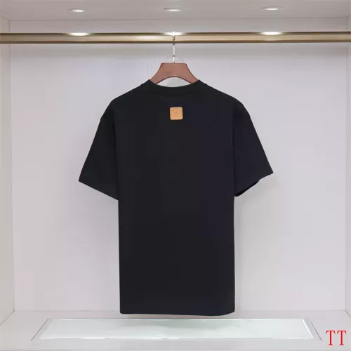 Replica Louis Vuitton LV T-Shirts Short Sleeved For Unisex #1323140 $32.00 USD for Wholesale