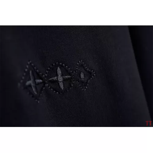 Replica Louis Vuitton LV T-Shirts Short Sleeved For Unisex #1323144 $32.00 USD for Wholesale
