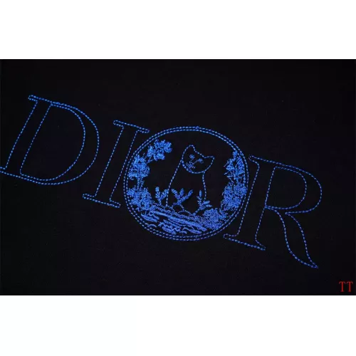 Replica Christian Dior T-Shirts Short Sleeved For Unisex #1323169 $32.00 USD for Wholesale