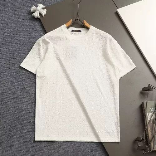 Cheap Louis Vuitton LV T-Shirts Short Sleeved For Unisex #1323297, $$39.00 USD On Louis Vuitton LV T-Shirts