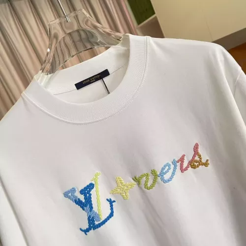 Replica Louis Vuitton LV T-Shirts Short Sleeved For Unisex #1323433 $45.00 USD for Wholesale