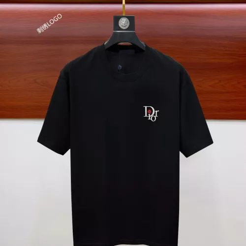 Cheap Christian Dior T-Shirts Short Sleeved For Unisex #1323720, $$42.00 USD On Christian Dior T-Shirts
