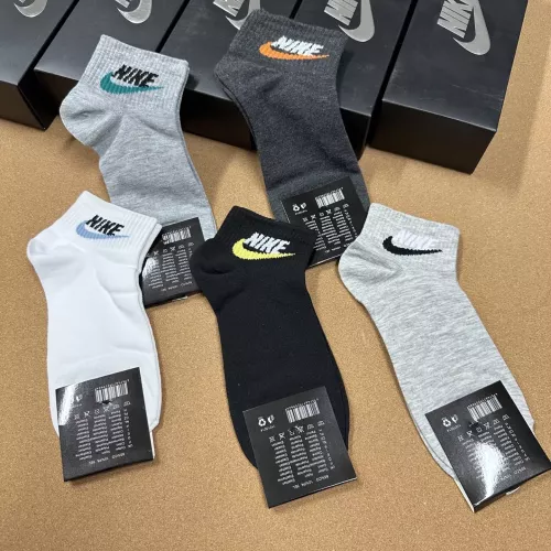 Replica Nike Socks #1324929 $25.00 USD for Wholesale
