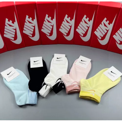 Replica Nike Socks For Women #1325535 $25.00 USD for Wholesale