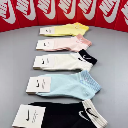 Replica Nike Socks For Women #1325535 $25.00 USD for Wholesale
