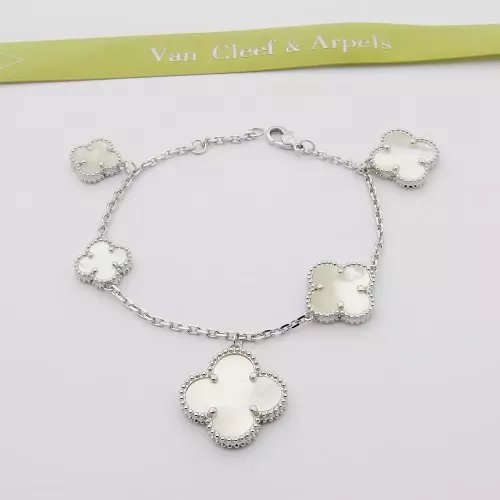 Cheap Van Cleef &amp; Arpels Bracelets For Women #1326270, $$32.00 USD On Van Cleef &amp; Arpels Bracelets