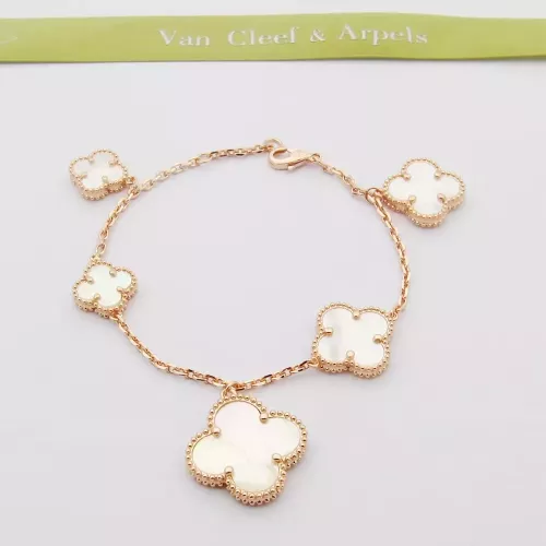 Cheap Van Cleef &amp; Arpels Bracelets For Women #1326271, $$32.00 USD On Van Cleef &amp; Arpels Bracelets