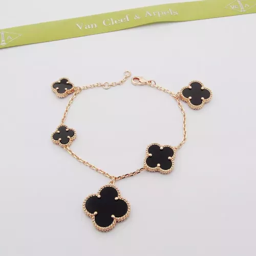 Cheap Van Cleef &amp; Arpels Bracelets For Women #1326274, $$32.00 USD On Van Cleef &amp; Arpels Bracelets