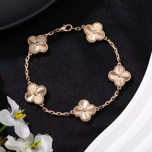 Cheap Van Cleef &amp; Arpels Bracelets For Women #1327265, $$34.00 USD On Van Cleef &amp; Arpels Bracelets
