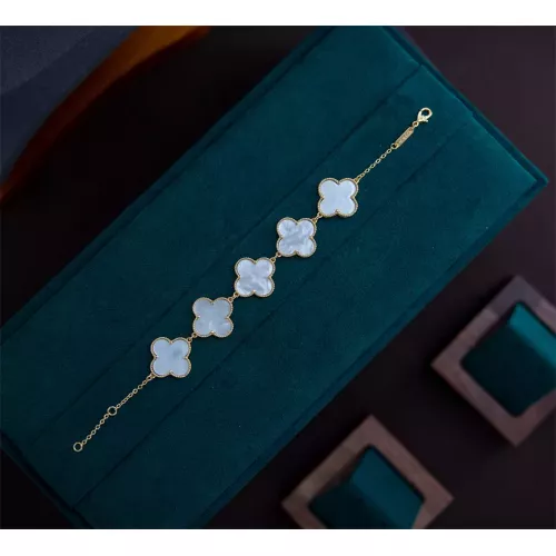 Cheap Van Cleef &amp; Arpels Bracelets For Women #1327631, $$23.00 USD On Van Cleef &amp; Arpels Bracelets