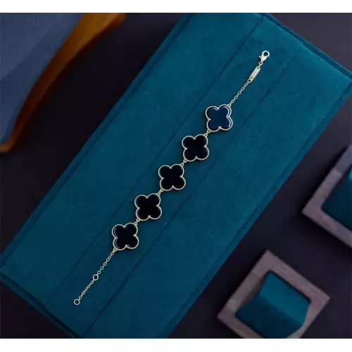 Cheap Van Cleef &amp; Arpels Bracelets For Women #1327634, $$23.00 USD On Van Cleef &amp; Arpels Bracelets