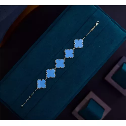 Cheap Van Cleef &amp; Arpels Bracelets For Women #1327639, $$23.00 USD On Van Cleef &amp; Arpels Bracelets