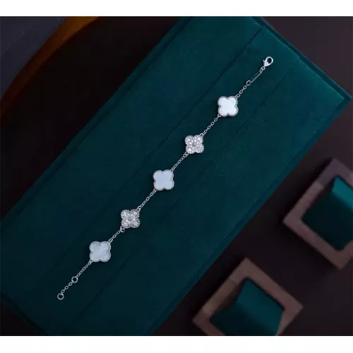 Cheap Van Cleef &amp; Arpels Bracelets For Women #1327646, $$23.00 USD On Van Cleef &amp; Arpels Bracelets
