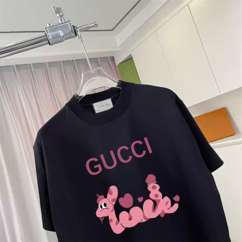 Replica Gucci T-Shirts Short Sleeved For Unisex #1328418 $42.00 USD for Wholesale