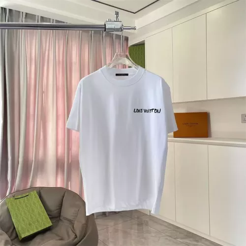 Replica Louis Vuitton LV T-Shirts Short Sleeved For Unisex #1328460 $42.00 USD for Wholesale