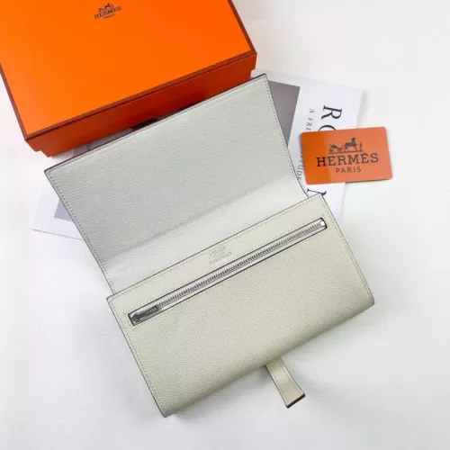Replica Hermes AAA Quality Wallets #1329973 $60.00 USD for Wholesale