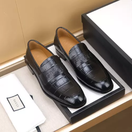 Replica Gucci Oxfords Shoes For Men #1330025 $88.00 USD for Wholesale