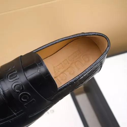Replica Gucci Oxfords Shoes For Men #1330025 $88.00 USD for Wholesale