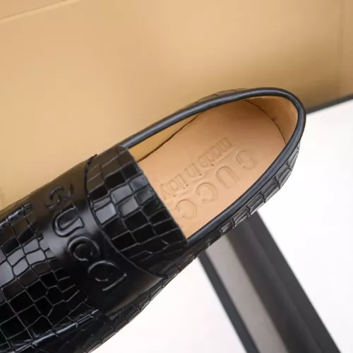 Replica Gucci Oxfords Shoes For Men #1330026 $88.00 USD for Wholesale