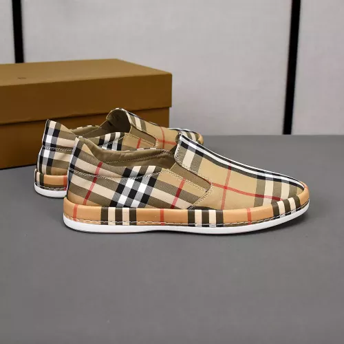 Replica Burberry Casual Shoes For Men #1330071 $76.00 USD for Wholesale
