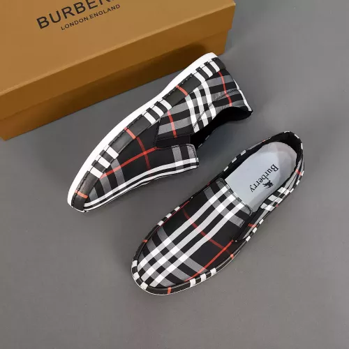Replica Burberry Casual Shoes For Men #1330072 $76.00 USD for Wholesale