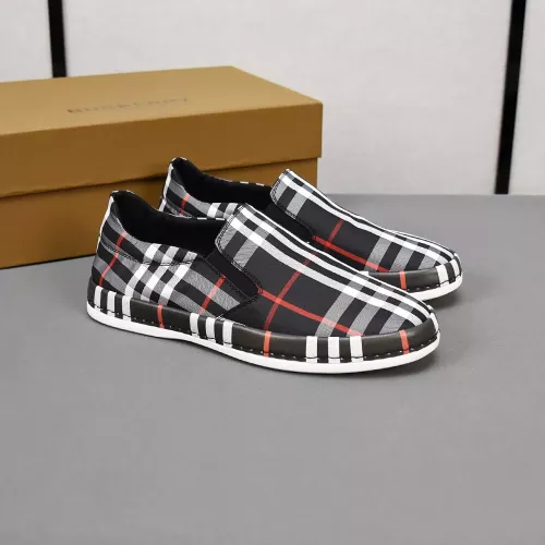 Replica Burberry Casual Shoes For Men #1330072 $76.00 USD for Wholesale