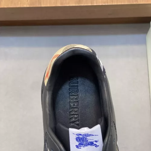 Replica Burberry Casual Shoes For Men #1330119 $76.00 USD for Wholesale