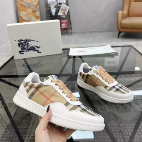 Replica Burberry Casual Shoes For Men #1330229 $76.00 USD for Wholesale