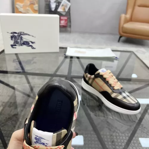 Replica Burberry Casual Shoes For Men #1330233 $76.00 USD for Wholesale