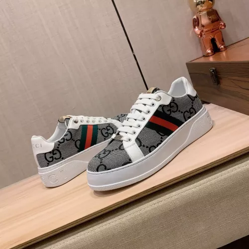 Replica Gucci Casual Shoes For Men #1330438 $76.00 USD for Wholesale