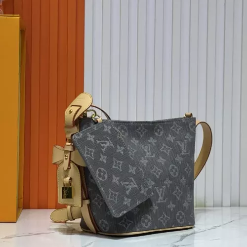 Replica Louis Vuitton AAA Quality Messenger Bags For Women #1330592 $68.00 USD for Wholesale