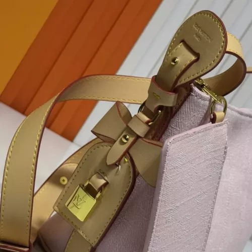 Replica Louis Vuitton AAA Quality Messenger Bags For Women #1330595 $68.00 USD for Wholesale
