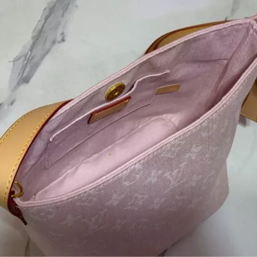 Replica Louis Vuitton AAA Quality Messenger Bags For Women #1330595 $68.00 USD for Wholesale