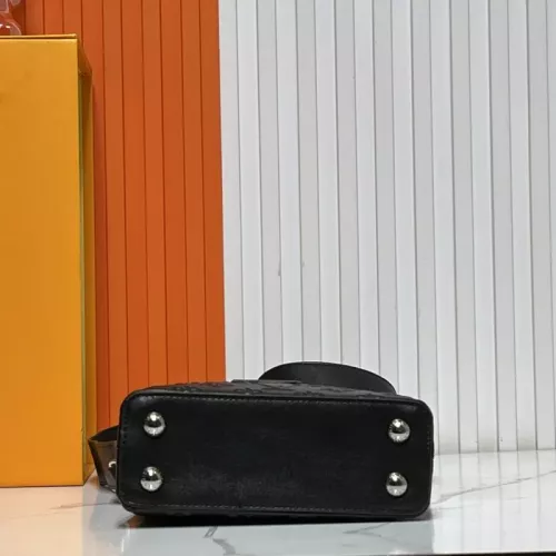 Replica Louis Vuitton AAA Quality Handbags For Women #1330651 $92.00 USD for Wholesale