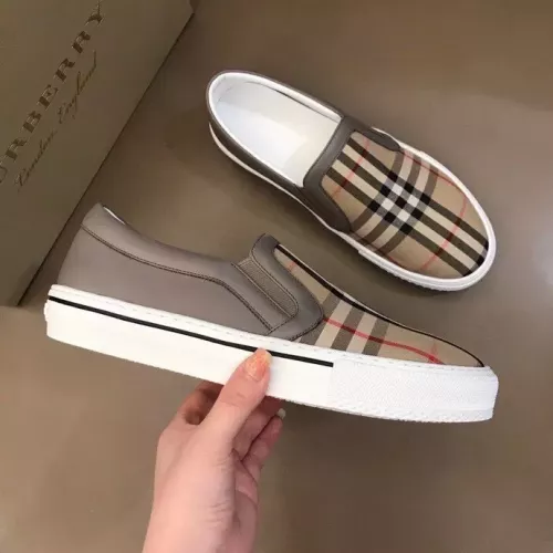 Replica Burberry Casual Shoes For Men #1330700 $68.00 USD for Wholesale