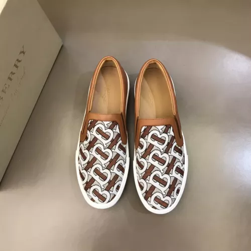 Replica Burberry Casual Shoes For Men #1330702 $68.00 USD for Wholesale