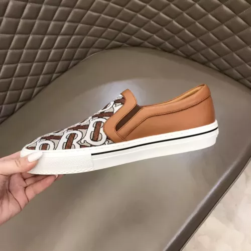 Replica Burberry Casual Shoes For Men #1330702 $68.00 USD for Wholesale