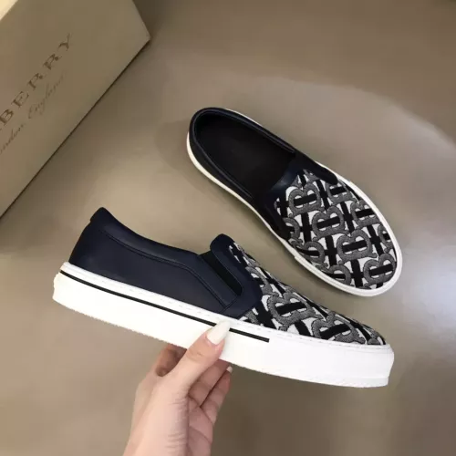 Replica Burberry Casual Shoes For Men #1330703 $68.00 USD for Wholesale